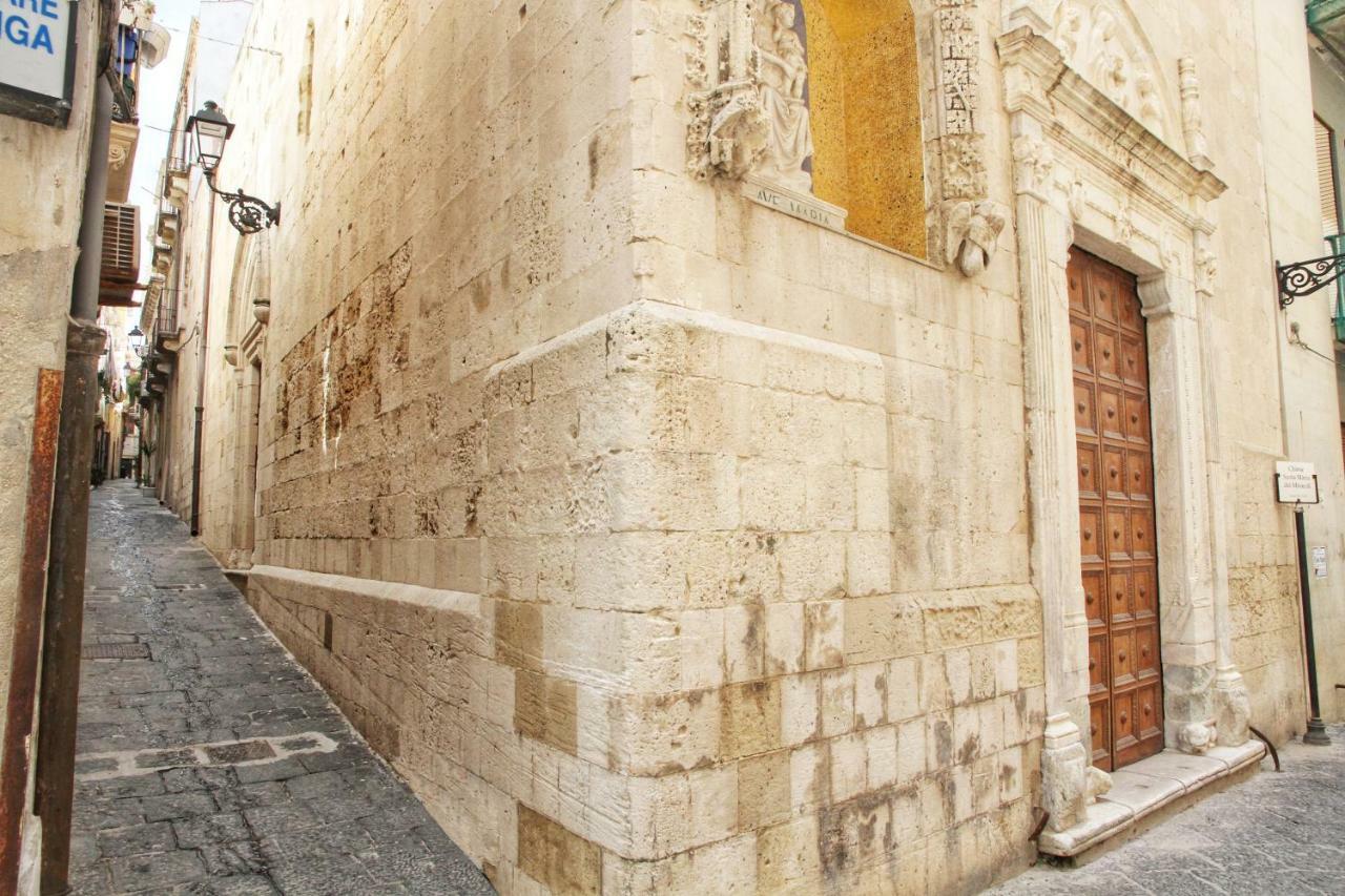 Essentia Rooms- Ortigia Holidays Syracuse Екстер'єр фото